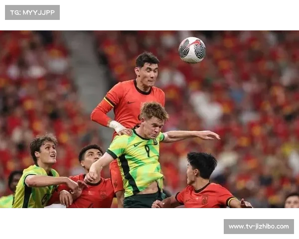 比萨门将神勇扑救力保球门不失 助队与强敌战平